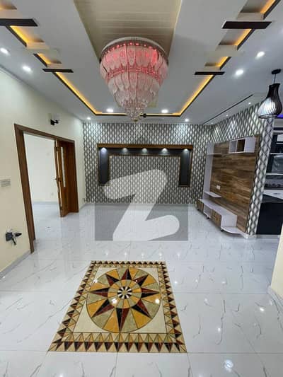 7 Marla Luxury Designer Brand New House Fo