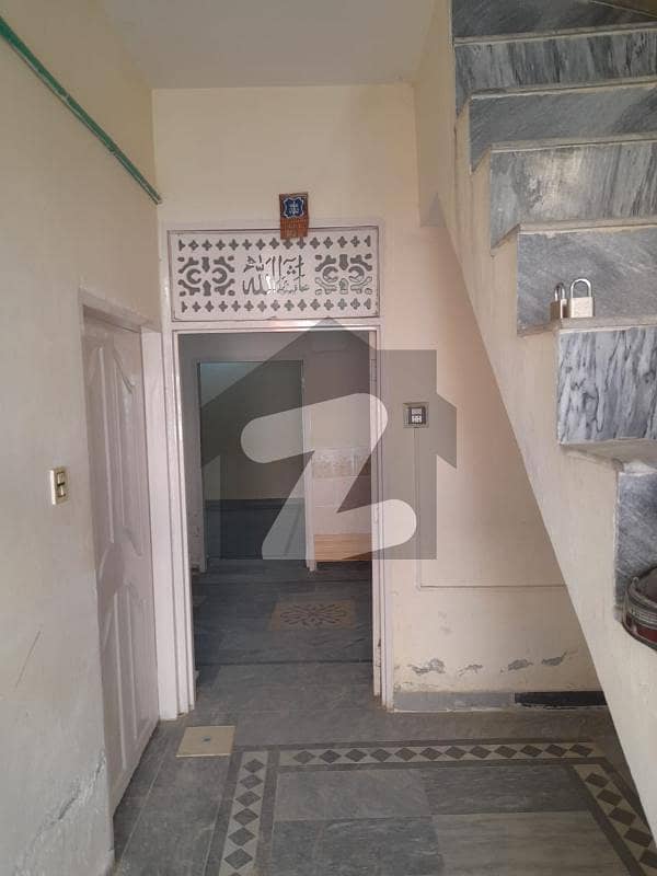 میسرائل روڈ راولپنڈی میں 2 کمروں کا 3 مرلہ مکان 35 لاکھ میں برائے فروخت۔