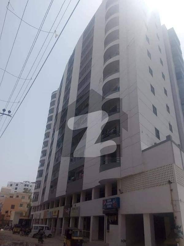 گلستانِِ جوہر ۔ بلاک 6 گلستانِ جوہر کراچی میں 3 کمروں کا 7 مرلہ فلیٹ 1.3 کروڑ میں برائے فروخت۔