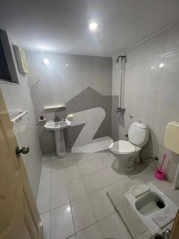 1 Bed Attached Bath TV Lounge Tiles Floors Furnished Only Female Walton