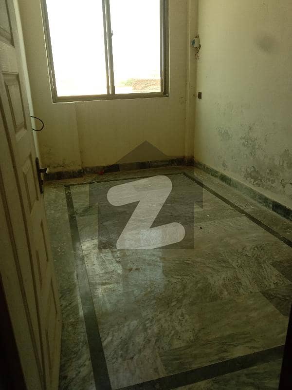ایلیٹ ٹاؤن ۔ بلاک بی ایلیٹ ٹاؤن لاہور میں 1 کمرے کا 3 مرلہ فلیٹ 12 ہزار میں کرایہ پر دستیاب ہے۔