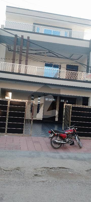 House Is Available For Sale In Airport Housing Society - Sector 3