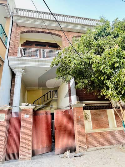 5 Marla Double Storey House For Sale In New Sadiq Colony
