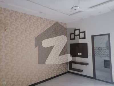 الجلیل گارڈن - ٹولپ بلاک الجلیل گارڈن لاہور میں 3 کمروں کا 5 مرلہ مکان 85 لاکھ میں برائے فروخت۔