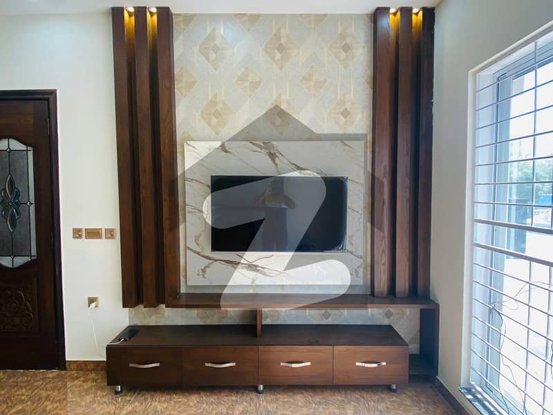 5 Marla House Is Available In Affordable Price In Bahria Town - Sector B