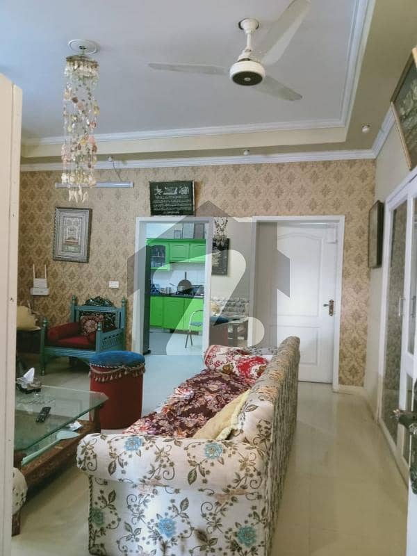 ریونیو سوسائٹی - بلاک اے ریوینیو سوسائٹی لاہور میں 4 کمروں کا 10 مرلہ مکان 1.12 لاکھ میں کرایہ پر دستیاب ہے۔