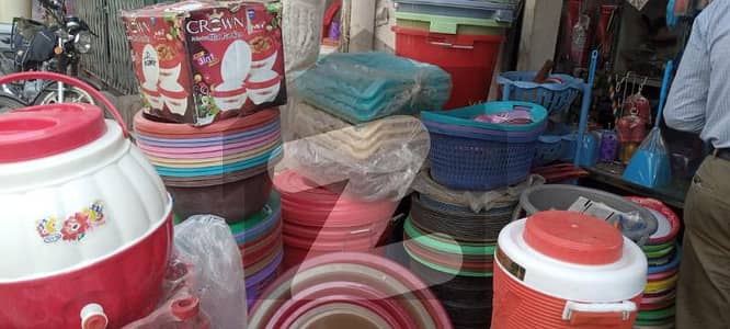 Shop For Sale In Nazimabad Gole Market