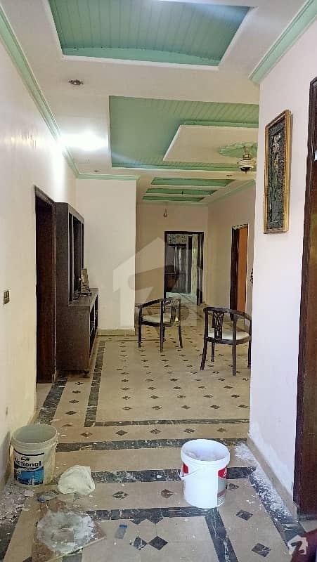 نواب ٹاؤن لاہور میں 4 کمروں کا 1 کنال مکان 1 لاکھ میں کرایہ پر دستیاب ہے۔