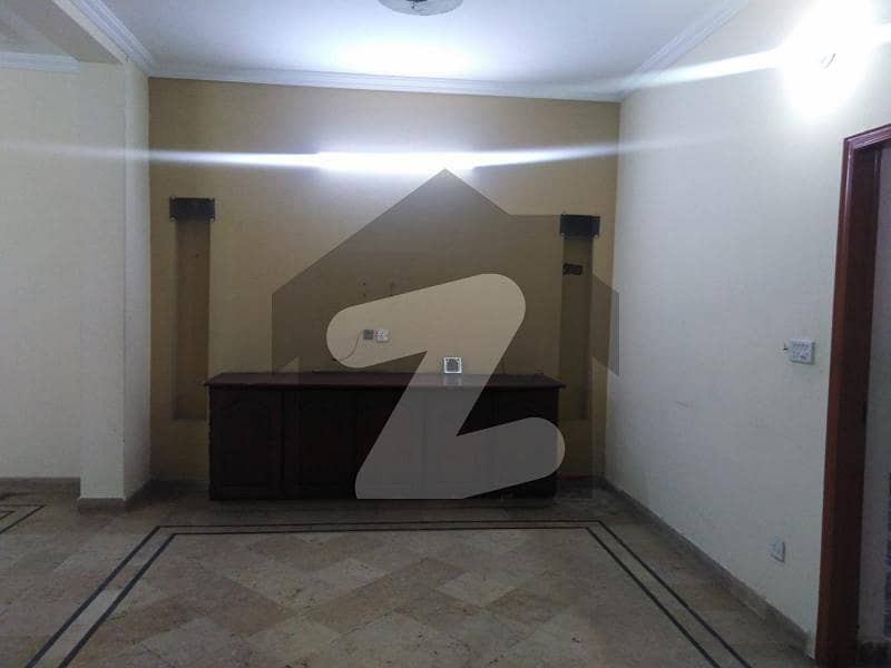 5 Marla Full House For Rent In E2 Johar Town