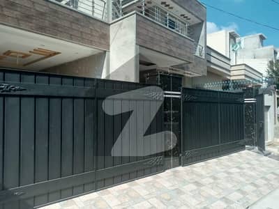 7.5 Marla House available for sale in Nasheman-e-Iqbal Phase 2, Lahore