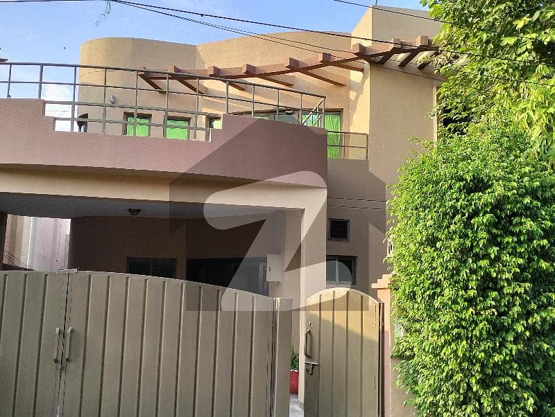 12 Marla 4 Bed With Basement House Available For Rent At Askari 10
