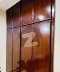 32 