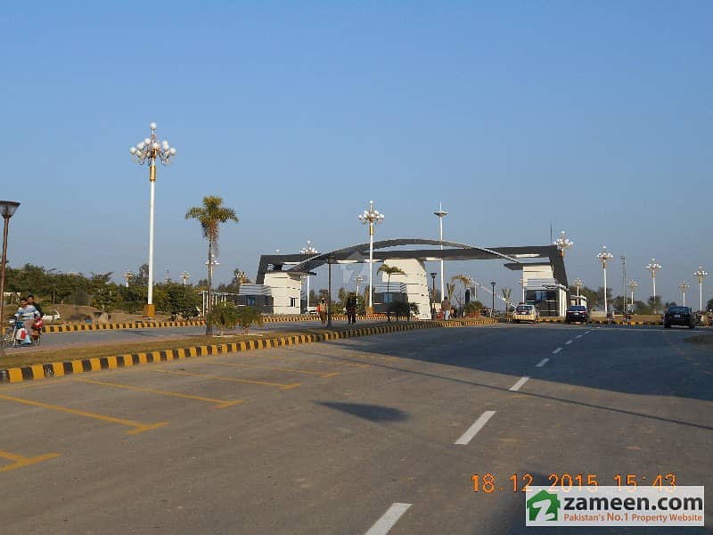 سٹی ہاؤسنگ سکیم جہلم میں 5 مرلہ رہائشی پلاٹ 22.5 لاکھ میں برائے فروخت۔