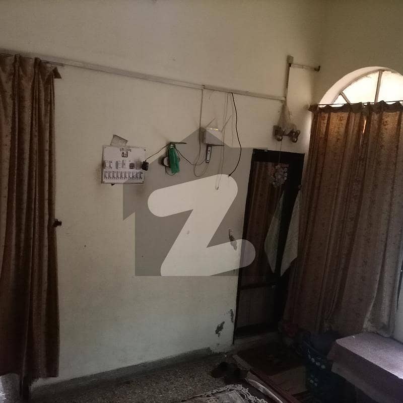 investment-option-in-3-portion-house-4-sale-40-50000-rental-value
