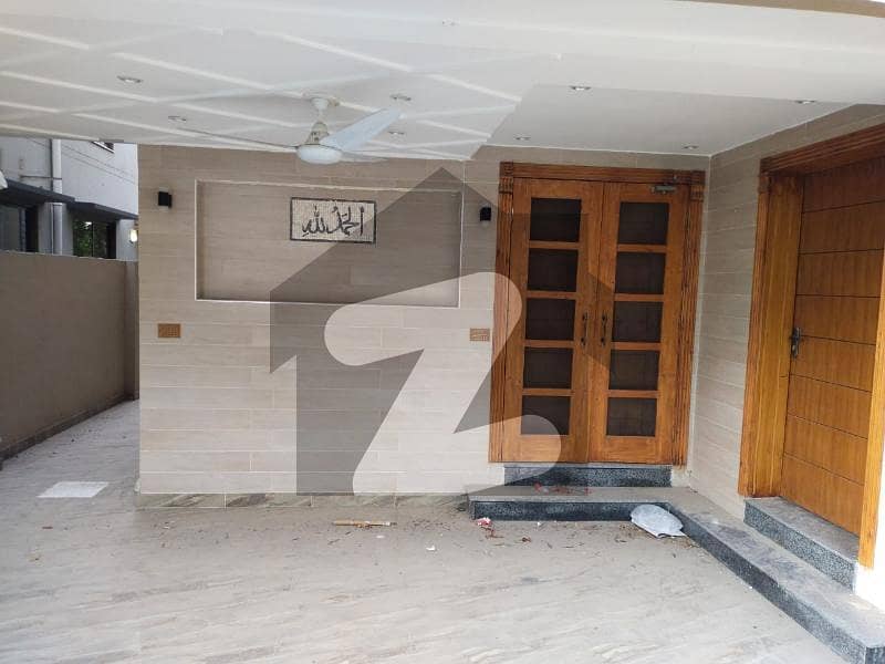 2250 Square Feet Upper Portion For Rent Is Available In Bahria Orchard Phase 1 - Central