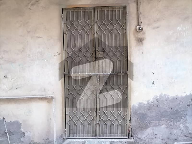 5 Marla Lower Portion Is Available For Rent In Allama Iqbal Town - Satluj Block