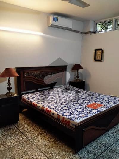 F-11 Fully Furnished Bedroom With Drawing Room Kitchen Available