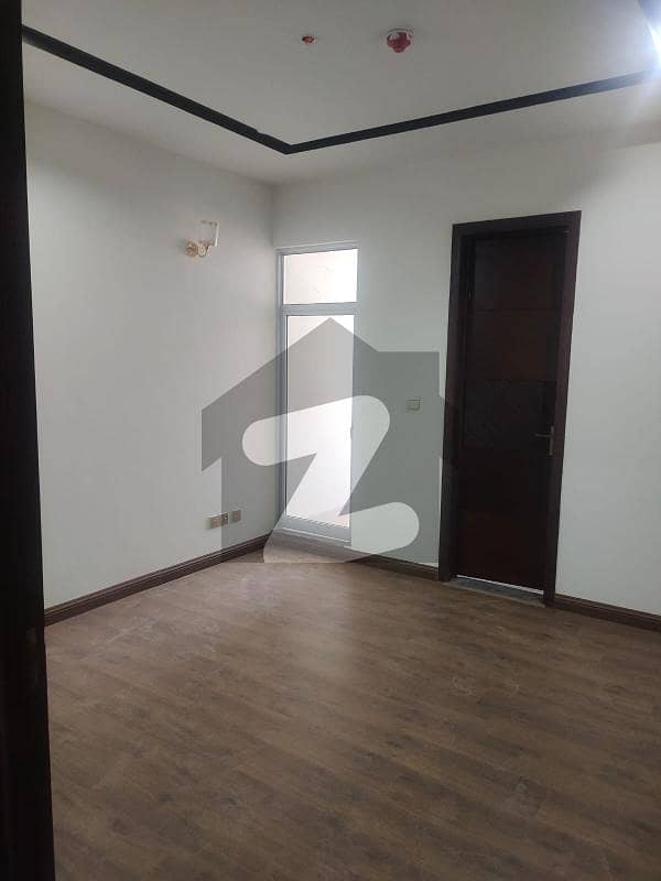 One Bed Apartment Available For Rent In Gulberg Arena Mall