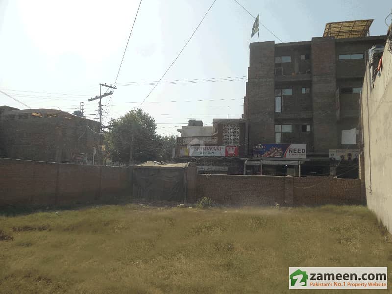 Two Kanal Corner Commercial Plot Arbab Road Adjacent University Road
