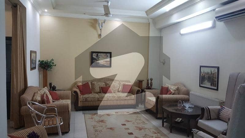Extra Land Executive Apt 4 Bedroom Flat Is Available For Sale Corner
