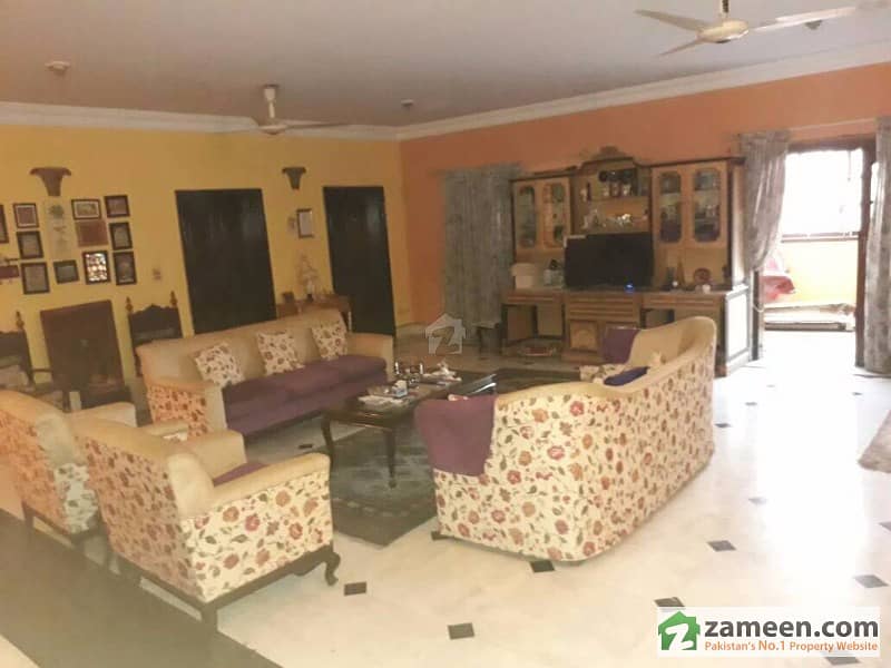 Flat Is Available For Sale Flat Is Available For Sale