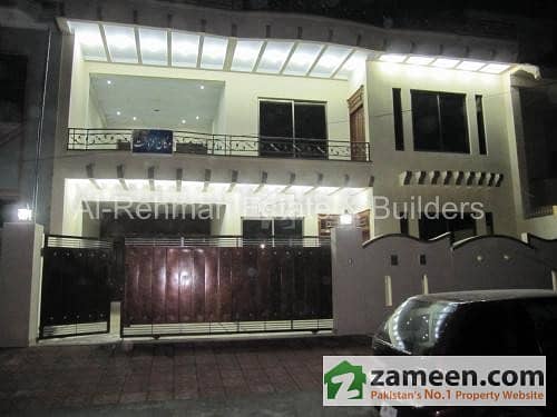 House 7 Bed Rooms - Near Main Boulevard - House For Sale In Pwd Housing Society Islamabad