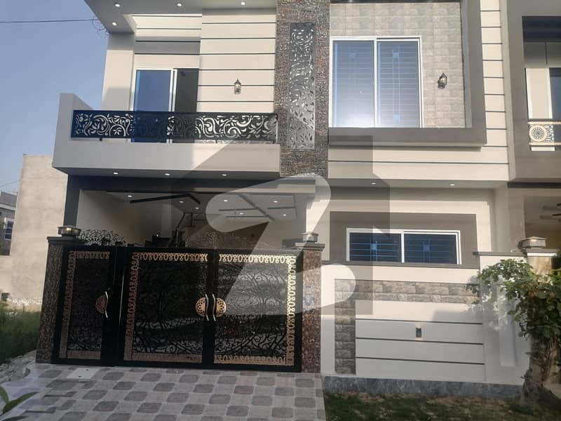3.5 Marla Spacious House Available In Jeewan City - Phase 1 For sale