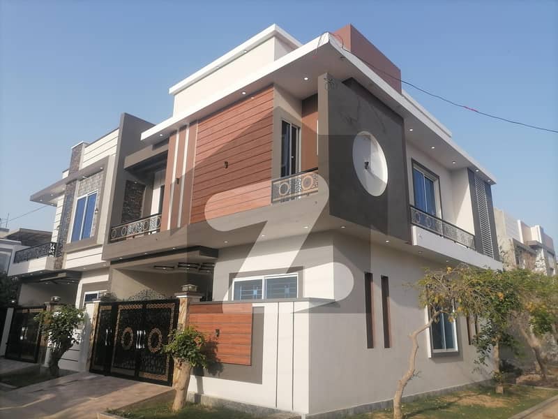 Spacious 3.5 Marla House Available For sale In Jeewan City - Phase 1