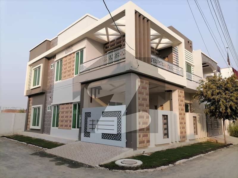 House In Jeewan City - Phase 1 For sale