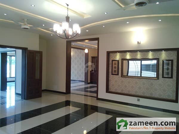 Architect Designed Modest House For Sale In Phase 4 Bahria Town