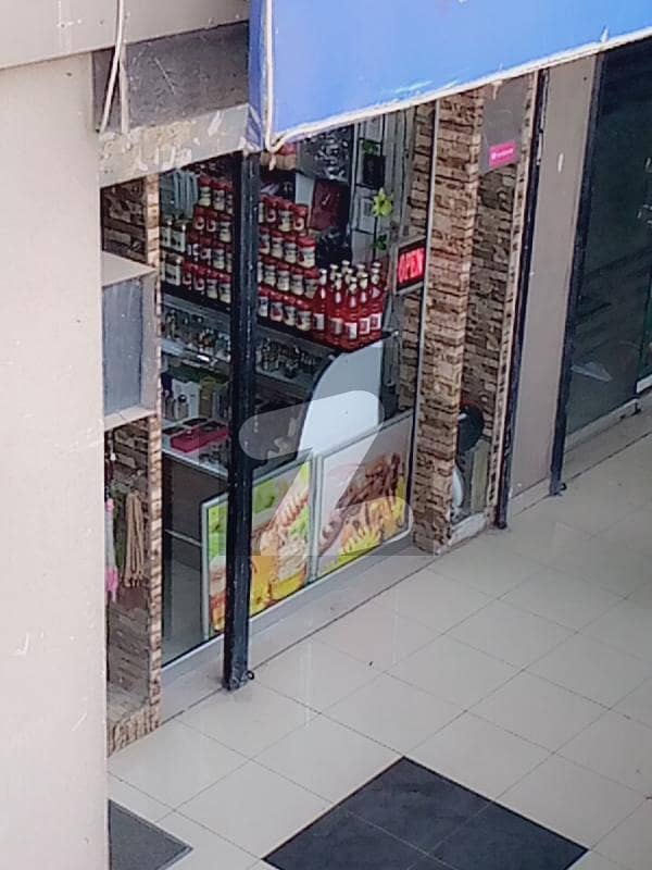 Shop For Rent On Main Airport Road