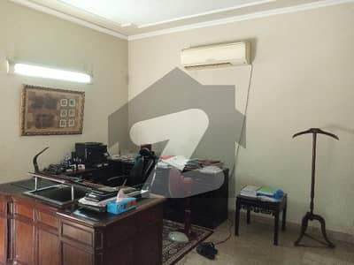 One Kanal Beautiful House Available For Silent Office On Rent. Johar Town