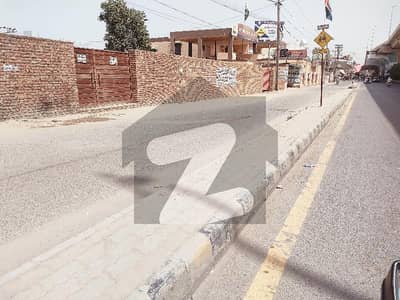 Investor Rate Property At Available At Heart Of Multan