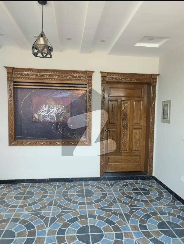 Warda Hamna  4 Bedroom Luxury Apartment Ground Floor For Sale