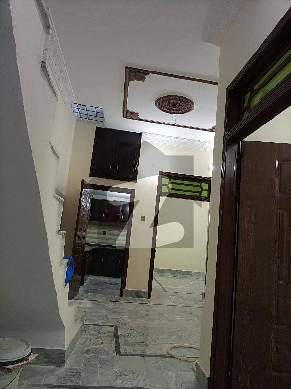 نسِاتا روڈ مردان میں 2 کمروں کا 3 مرلہ مکان 1.32 کروڑ میں برائے فروخت۔