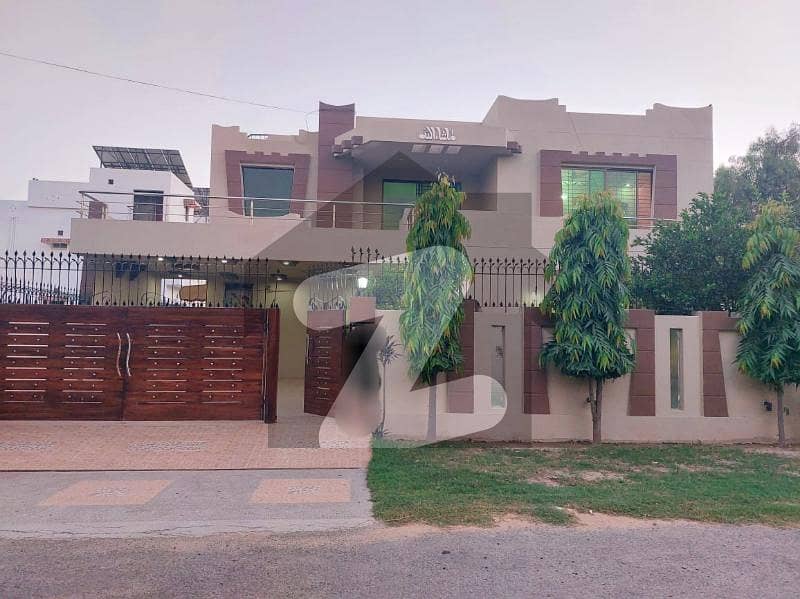 19 Marla Used House For Sale In Valencia Town Valencia Housing Society