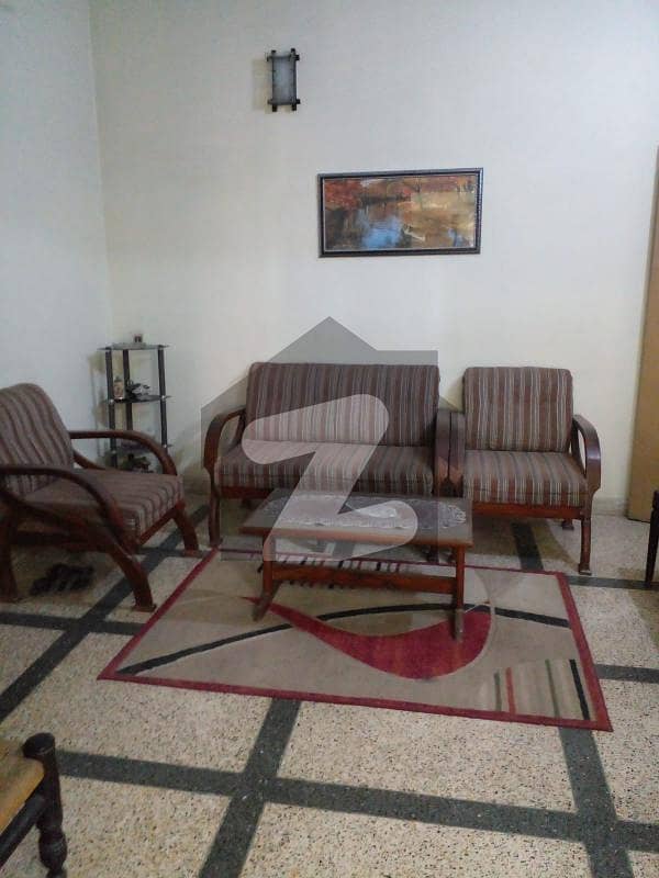 2 Bed Lounge With Attached Baths Flat Near Baitul Mukarram Masjid