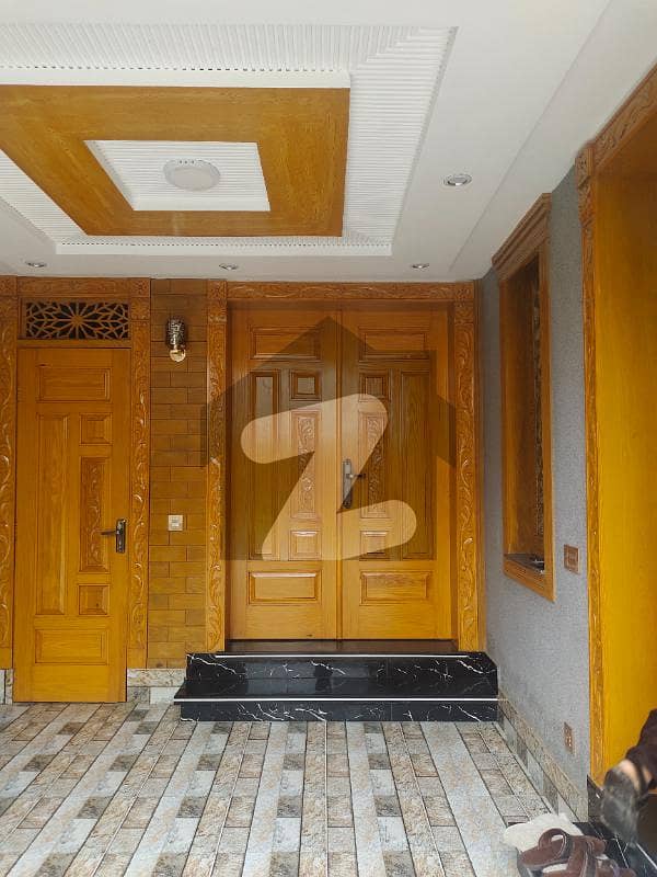 10 Marla Brand New House For Rent In Bahria Town Lahore