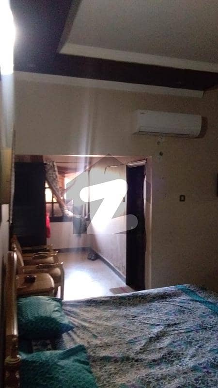 نارتھ ناظم آباد ۔ بلاک ڈی نارتھ ناظم آباد کراچی میں 3 کمروں کا 8 مرلہ بالائی پورشن 55 ہزار میں کرایہ پر دستیاب ہے۔