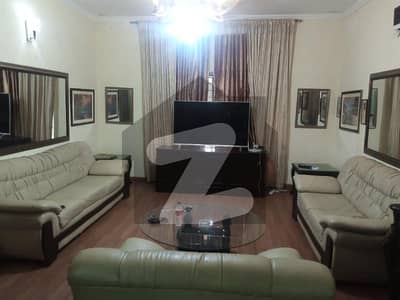 Fully Furnished Lower Portion For Pkli Patients Short Stay.