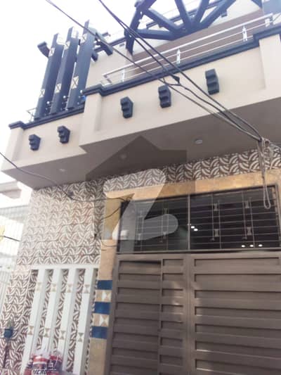 شالیمار ہاؤسنگ سکیم لاہور میں 5 کمروں کا 5 مرلہ مکان 1.45 کروڑ میں برائے فروخت۔