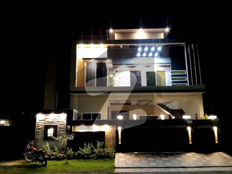 گوجارا روڈ جھنگ میں 5 کمروں کا 8 مرلہ مکان 1.9 کروڑ میں برائے فروخت۔ گوجارا روڈ جھنگ میں 5 کمروں کا 8 مرلہ مکان 1.9 کروڑ میں برائے فروخت۔