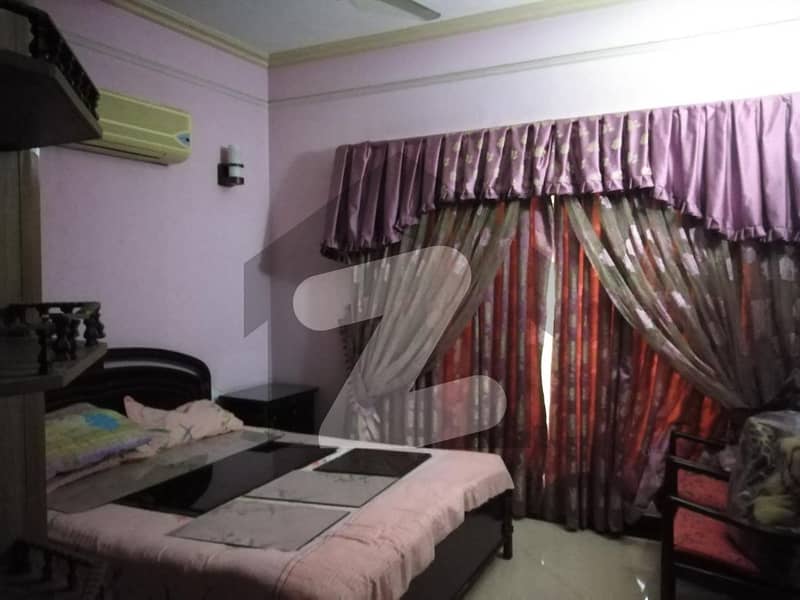 رئیل کاٹیجز لاہور میں 4 کمروں کا 10 مرلہ مکان 2.7 کروڑ میں برائے فروخت۔