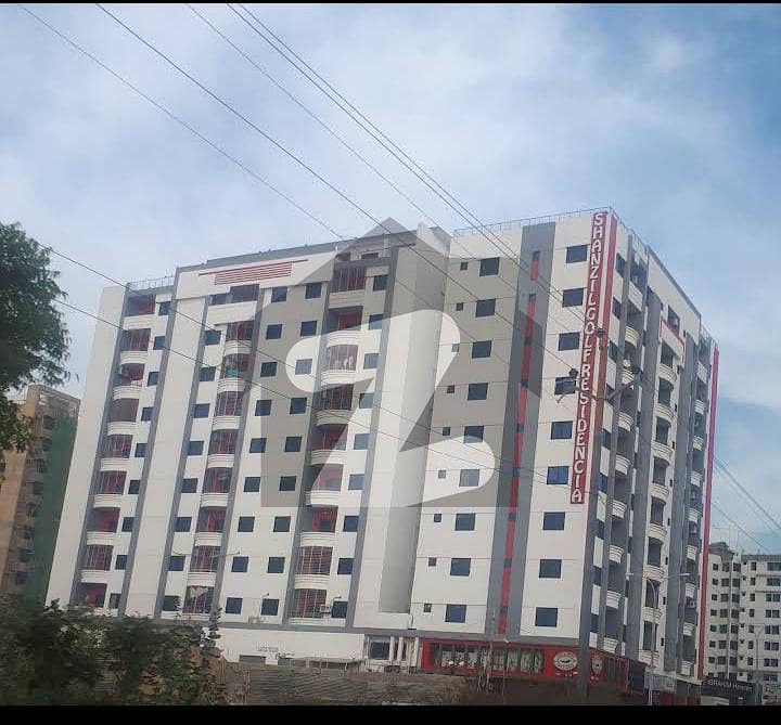 شانزیل گالف ریزڈینسیا جناح ایونیو کراچی میں 3 کمروں کا 7 مرلہ فلیٹ 1.35 کروڑ میں برائے فروخت۔