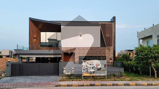 3150 Square Feet House In Stunning Bahria Greens - Overseas Enclave - Sector 3 Is Available For Sale