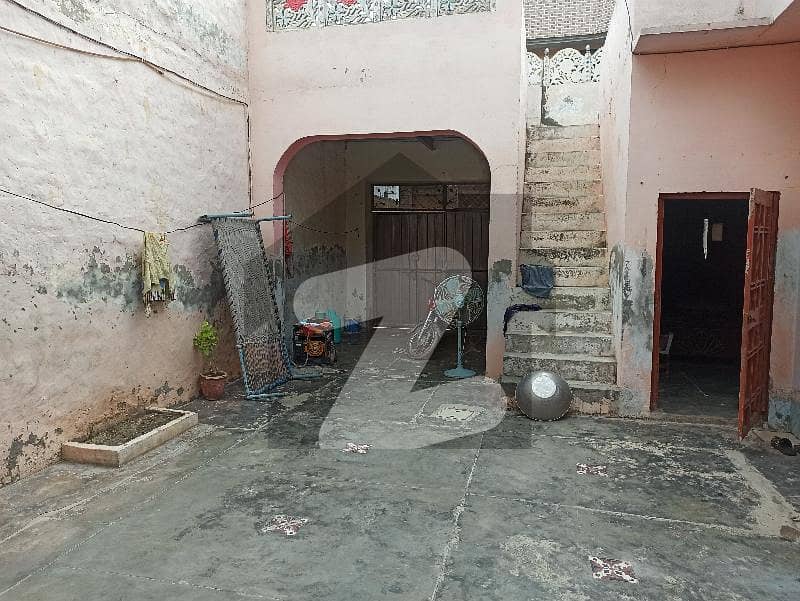 1350 Square Feet House In Sabhar Wal Colony Is Available