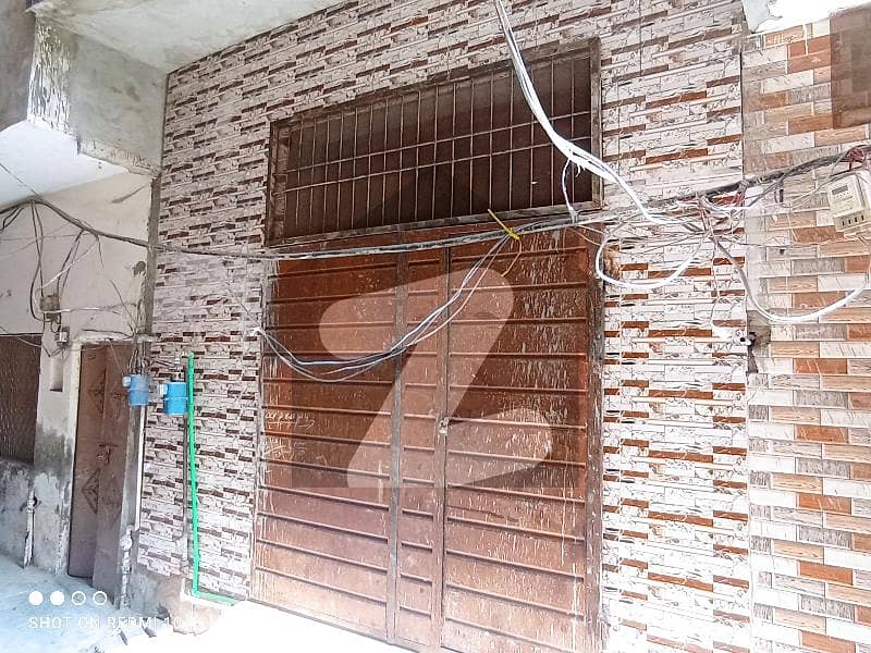 تاجپورہ لاہور میں 3 کمروں کا 3 مرلہ مکان 68 لاکھ میں برائے فروخت۔