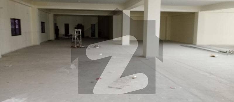 اسٹیڈیم روڈ راولپنڈی میں 1.78 کنال دفتر 22 لاکھ میں کرایہ پر دستیاب ہے۔