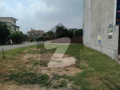 04 Marla Possession Commercial Plot For Sale In Block F State Life