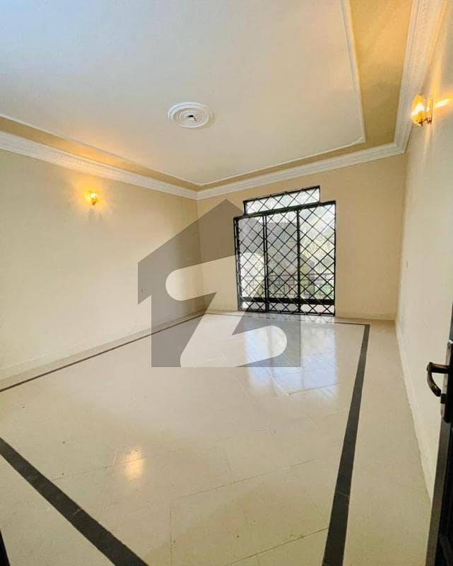 NHS Karsaz Tower 2, 8th Floor, West open Corner flat is available for sale